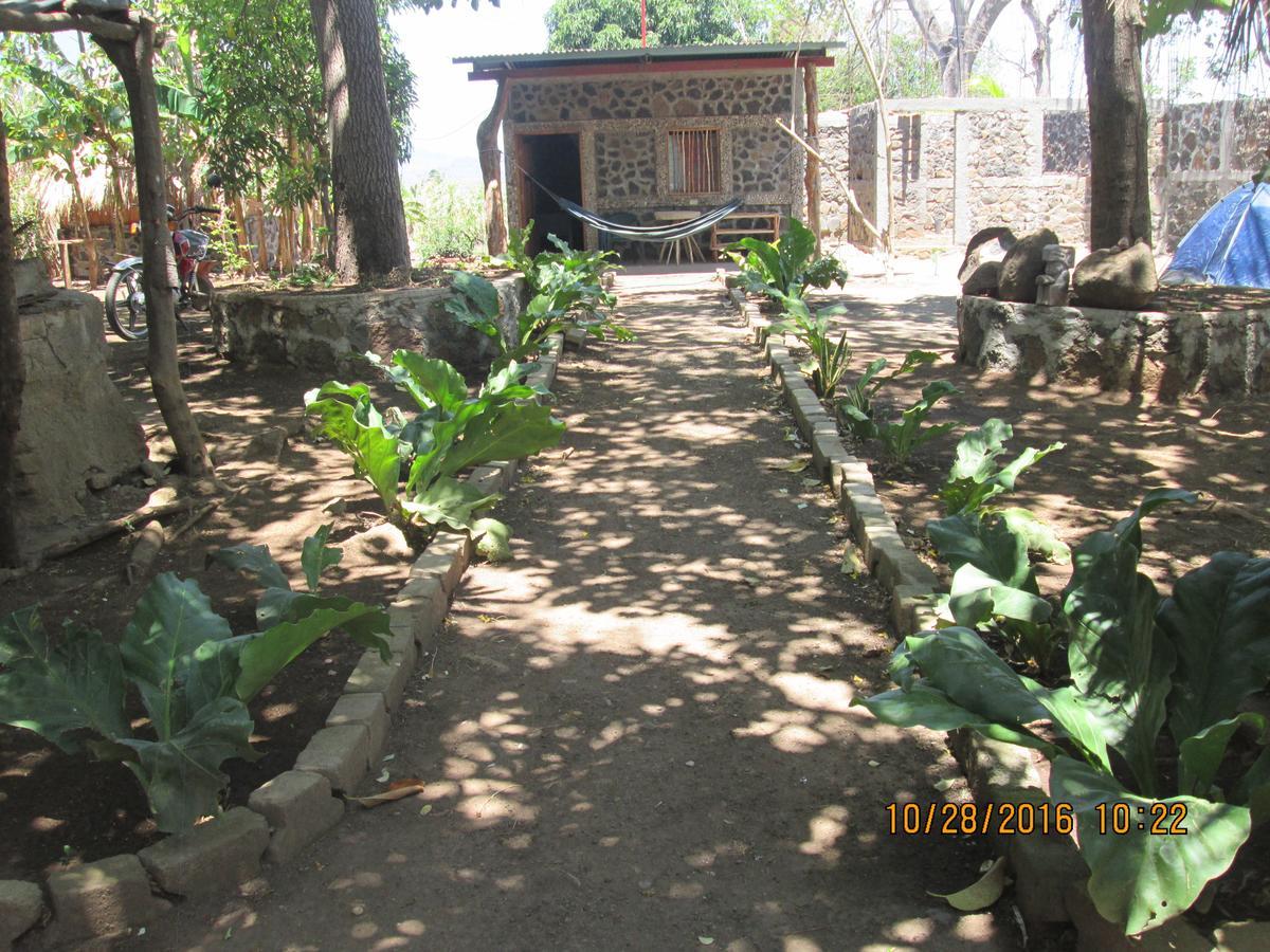 Hostal Tecali Santa Cruz Exterior photo